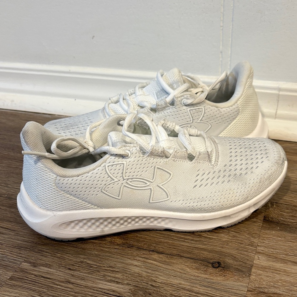 Under Armour Cream Running Shoes